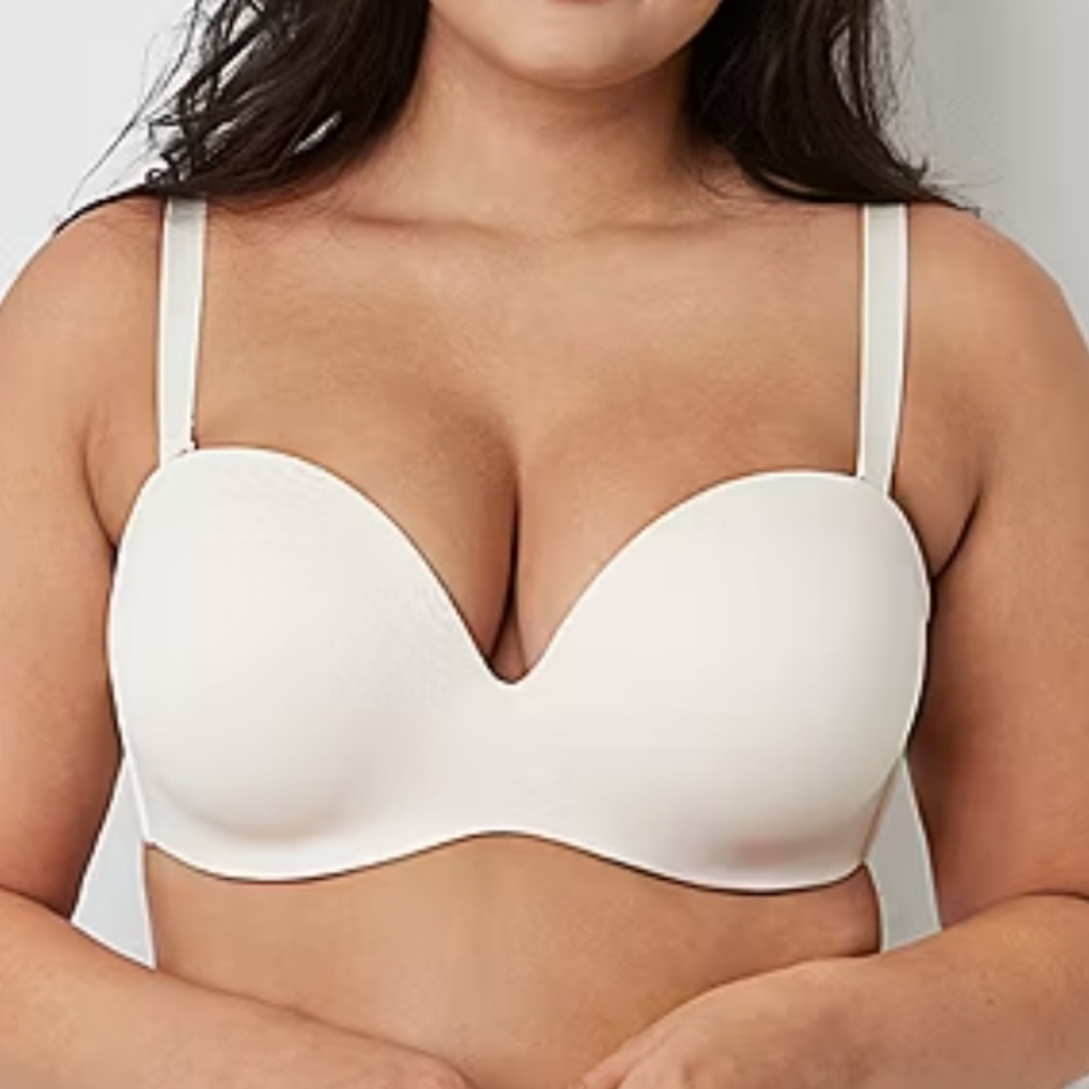 Ambrielle Everyday Lightly Lined Underwire Strapless Bra